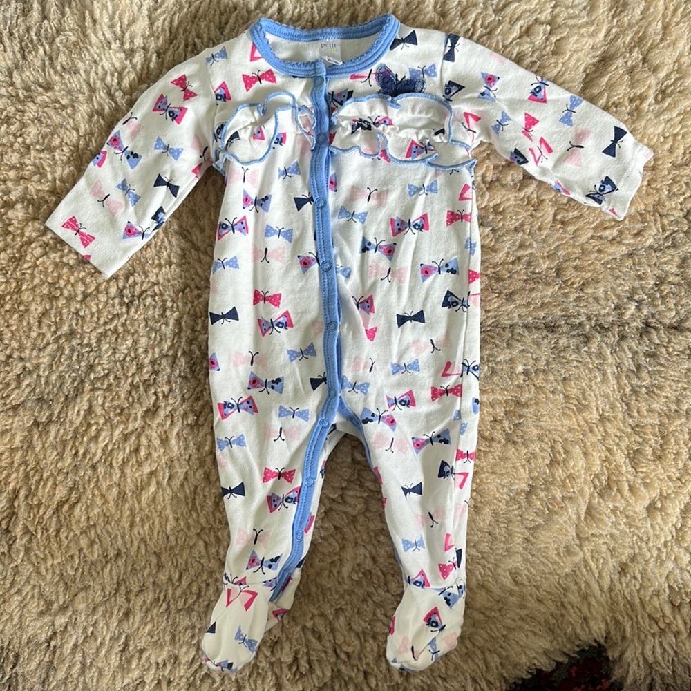 Petit lem white butterfly footie pajamas onesie 3 months